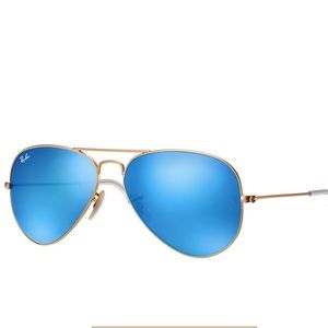 Blue reflective ray ban aviators